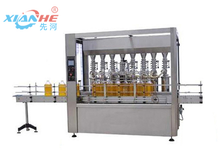 先河全自動(dòng)八頭潤(rùn)滑油灌裝機(jī)